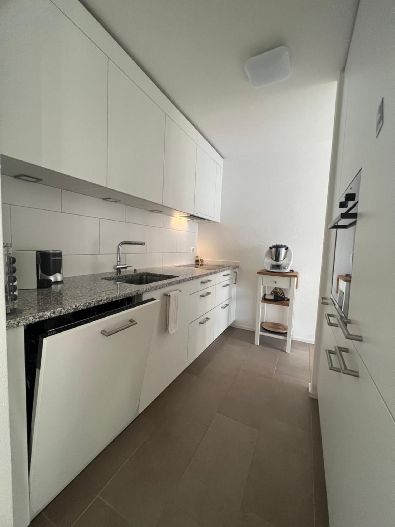 Best Located & Fully Equipped Apartment At Basel Sbb Main Station Esterno foto